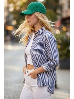 Lela Pamuk ve Keten Karışımlı Regular Fit Çizgili Gömlek Bayan Gömlek 6777961