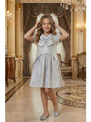 Kabarık Etekli Uzun Ceketli Kız Çocuk Gümüş Renk Abiye Takım