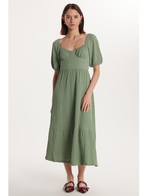 Tudors Kadın Standart Fit Normal Kesim Sırt Bağlama Detaylı U Yaka Midi Mint Elbise