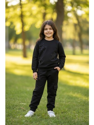 Kız Çocuk Siyah Yıldız Desenli Taş Işlemeli Eşofman Takımı- Pamuklu Iki Iplik Şardonlu