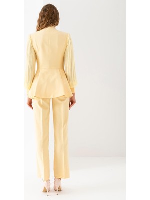 Vuntal Dantel Işlemeli Volanlı Ceket Ikili Takım Elbise