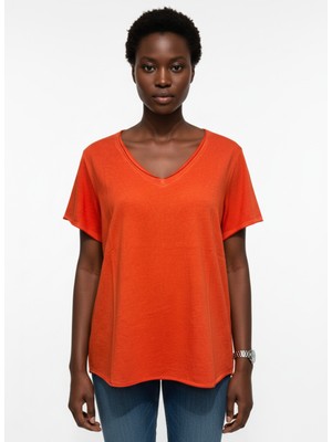 Vita Fortuna Kadın V Yaka Eskitme Efektli Kısa Kollu Rahat Kalıp Tişört - VK0023