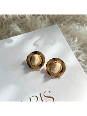 Alice İsstanbul Gold Detaylı Krem Boncuk Küpe