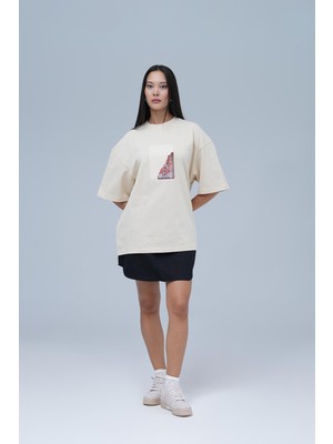 Saw Urbanity Not All Wounds Are Visible Oversize Tişört Kadın Stone