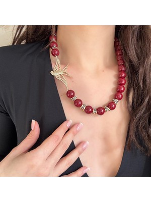 Alice İsstanbul Zirkon Taşlı Bordo Boncuk Kuş Kolye