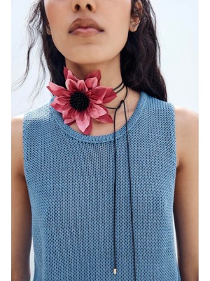 Alice İsstanbul Marka Büyük Çiçek Kolye