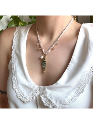 Alice İsstanbul Çelik Bej Örgü Balık Kolye