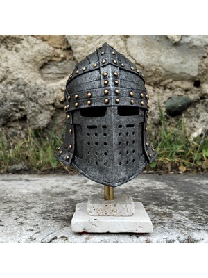 Keematee Tasarım Dekoratif Teutonik Şövalye Miğferi Obje Biblo