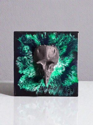 3D Triceratops Kafatası Yeşil Epoksi Duvar Tablosu, El Yapımı Heykelsi Sanat Eseri, 35X35 Cm, Modern & Statement Tasarım