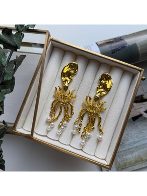 Alice İsstanbul Marka Sallantılı Göz Küpe