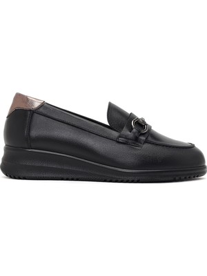 Derimod Kadın Siyah Tokalı Dolgu Topuklu Deri Comfort Loafer 26PFD411318