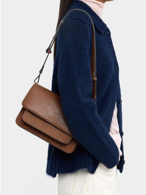 Parfois Kapaklı ve Dokulu Çapraz Çanta