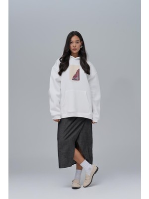 Saw Urbanity Not All Wounds Are Visible Oversize Sweatshirt Kadın Ekru