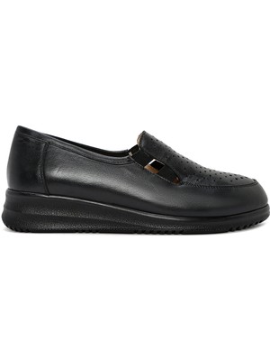 Derimod Kadın Siyah Dolgu Topuklu Deri Comfort Loafer 26PFD410318