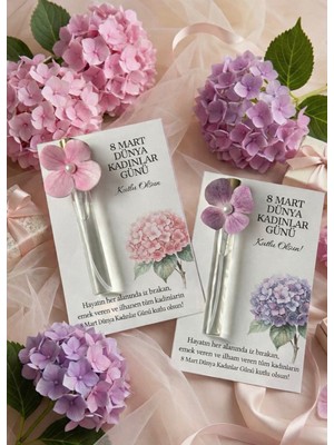 Candles Flame 8 Mart Dünya Kadınlar Günü Hediyesi - Hydrangea (Ortanca) Kartlı Cam Şişe Kolonya Seti