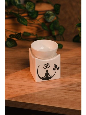 Love Bundles Beyaz Yoga Tasarımlı Seramik El Yapımı Buhurdanlık