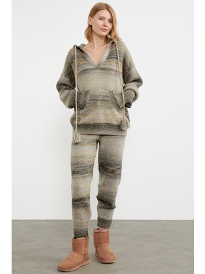 Sementa Kapüşonlu Çok Renkli Triko Takım - Gri