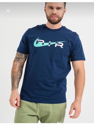 Nike Sportswear Swoosh Air Graphic Short-Sleeve Lacivert Erkek T-Shirt FN7704-410