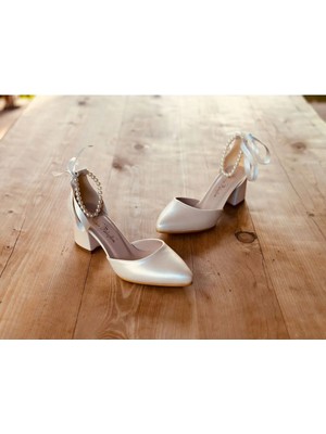 İlkinin Pabuçları Incili Gelin Ayakkabısı, Küçük Incili Kadın Abiye Ayakkabı, 5cm Kalın Topuklu Rahat Tasarım