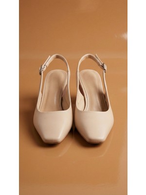 Emienza Joly 1.sınıf Vegan Deri Kare Topuk Küt Burun Tokalı Topuklu Ayakkabı