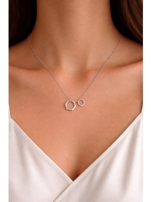 Kisa 925 Gümüş Kadın Kolyesi