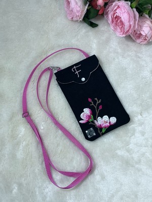 CIGDEMCALISKAN Magnoliadream Harf Nakışlı Telefon Kılıfı Çanta