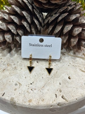 Suzi Shine Gold Renk Siyah Üçgen Figürlü Çelik Küpe