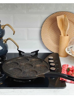 Reyo Emoji Döküm Pankek Tavası - 26 cm