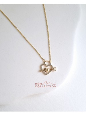 MoM's Collection Heartlock  Kalp Uçlutaş Detaylı 14K Altın Rengi Kolye