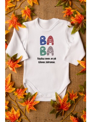 Overoz Seven Özlenen Kahraman Baba Baskılı Uzun Kollu Beyaz Bebek Body Zıbın 5179