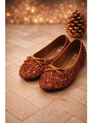 Behtah Kundura Pullu Simli Toka Detaylı Kadın Şık Günlük Babet Ev Babeti