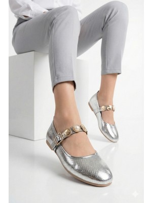 Nmoda Rugan Yumuşak Tuğra Tokalı Şık Kadın Babet Ortopedik Hafif Taban Deri Cilt