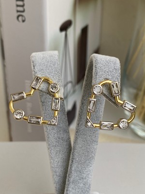 Busradan Design Özel Seri Zirkon Taşlı Kalp Küpe