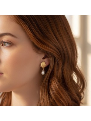 Vaoov Yaprak Motifli 14K Altın Kaplama Damla Mayorka Inci Küpe