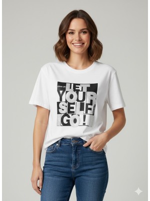 On Triko Pul Işlemeli T-Shirt 70416