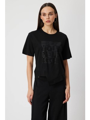 On Triko Pul Işlemeli T-Shirt 70416