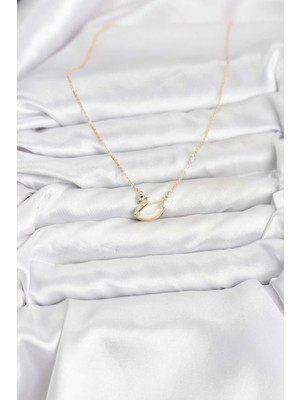 Pirinç Gold Renk Kuğu Model Kadın Kolye - Lisinya