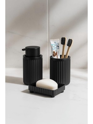 Braventa Collection Lines Serisi Siyah Banyo Seti, 3 Parça Oval Akrilik Sabunluk Fırçalık ve Sıvı Sabunluk Takımı - 3319