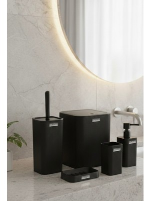 UltraMint Şık Siyah Çizgili Kare Banyo Takımı, Modern ve Zarif Tasarım