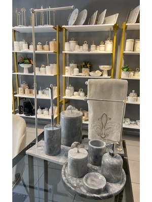 UltraMint Şık 9 Parça Mermer Banyo Seti, Zarif ve Modern Tasarım