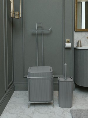 UltraMint Şık Gri Çöp Kovası ve Tuvalet Fırça Seti, Pratik ve Temiz Kullanım