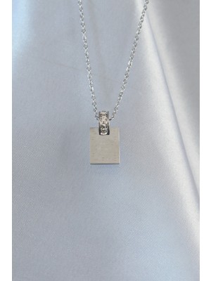 Nuveden Ieg™ 316L Çelik Zincir Gümüş Renk Zirkon Taşlı Aşk Mektubu Kolye NVDN-RSBJT34