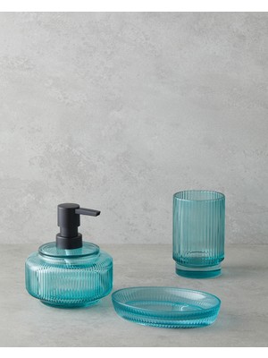 UltraMint Ferah Mavi Banyo Seti, Konfor ve Şıklığı Bir Arada Sunar