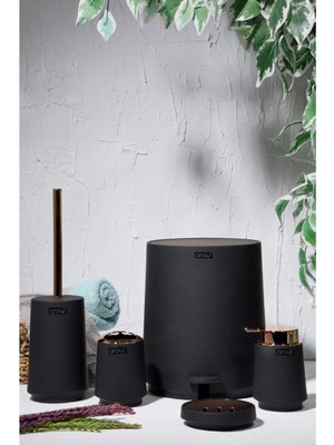 UltraMint Şık 5 Parça Akrilik Banyo Seti, Modern ve Kullanışlı Tasarım