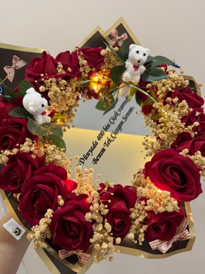 Kamir Işıklı Aynalı Yazılı Kırmızı Gül Buketi Aranjmanı Dekoratif Çiçek Tasarımı