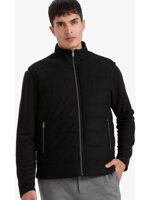 DeFacto Slim Fit Dik Yaka Yelek D7536AX26SP