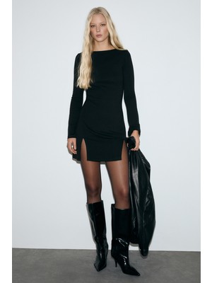 Grimelange Coconut Kadın Yumuşak ve Esnek Kumaşlı Bele Oturan Yırtmaçlı Mini Siyah Elbise
