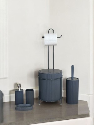 UltraMint 6 Parça Banyo Seti, Metal Stantlı Çöp Kovası ve Tuvalet Fırçası