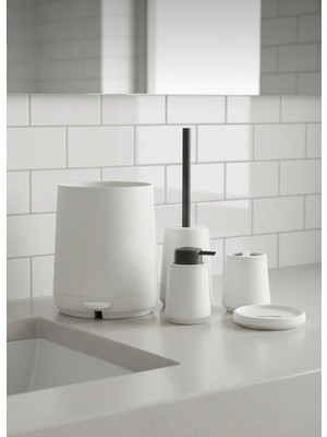 UltraMint Şık ve Yumuşak Dokulu 5 Parçalı Beyaz Akrilik Banyo Seti