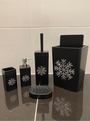 UltraMint Şık Siyah Mat Kar Tanesi Banyo Takımı (5 Parça) Sabunluk, Çöp Kovası, Fırça